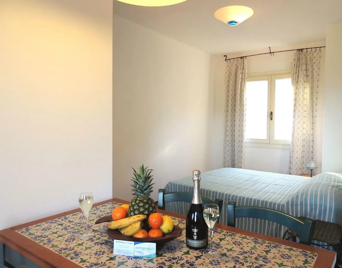 Aparthotel Appartamenti Le Solane Marina di Campo